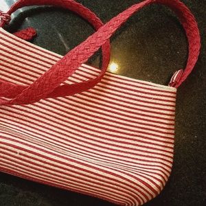 NWOT Liz Claiborne Summer cross body bag